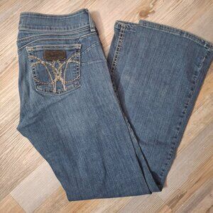 Women's Wrangler Low Rise Boot Cut Jeans Size 7/8x30